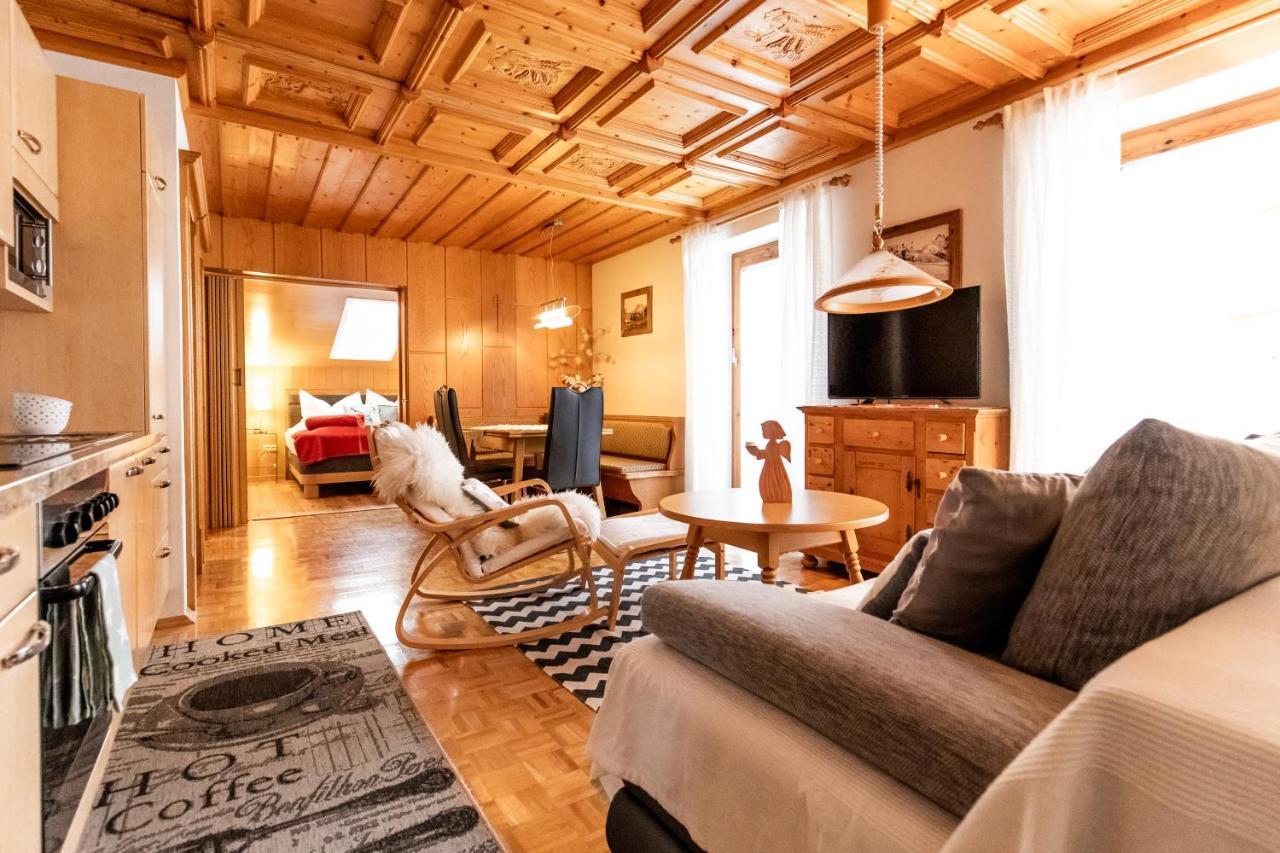 Holiday Im Gaestehaus Warter In Altenmarkt アルテンマルクト・イム・ポンガウ エクステリア 写真