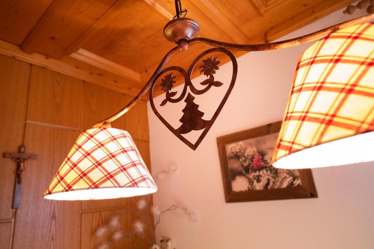 Holiday Im Gaestehaus Warter In Altenmarkt アルテンマルクト・イム・ポンガウ エクステリア 写真
