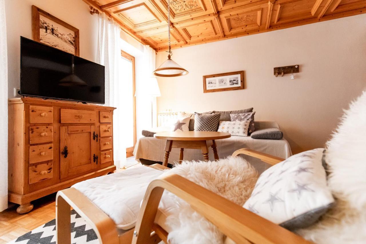 Holiday Im Gaestehaus Warter In Altenmarkt アルテンマルクト・イム・ポンガウ エクステリア 写真